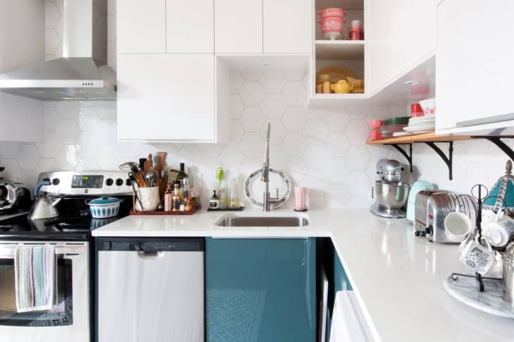 Apartment without store dishwasher